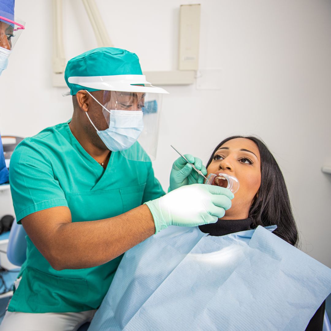 Denture Repairs & Relines