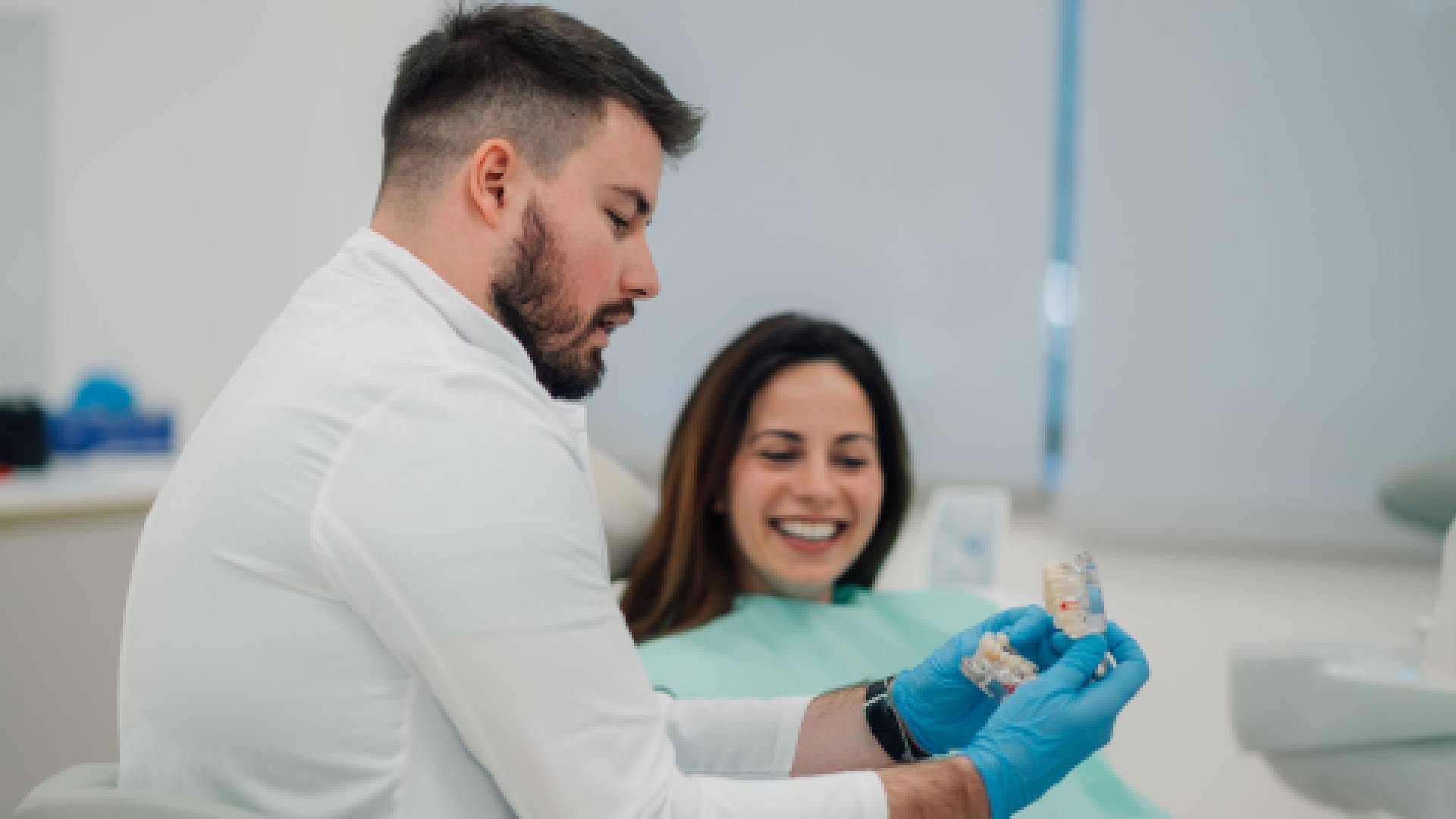 What You Need to Know About Porcelain Crown Restoration